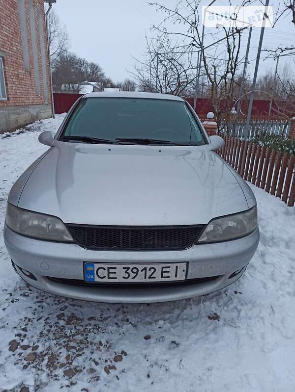 Седан Opel Vectra 2001 в Снятине