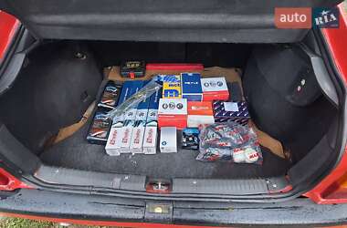 Седан Opel Vectra 1989 в Золочеві