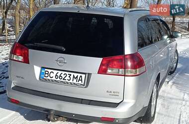Универсал Opel Vectra 2004 в 