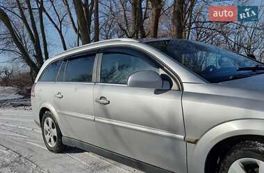 Универсал Opel Vectra 2004 в 