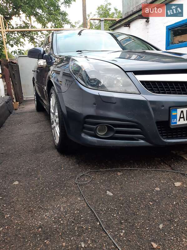 Лифтбек Opel Vectra 2007 в 