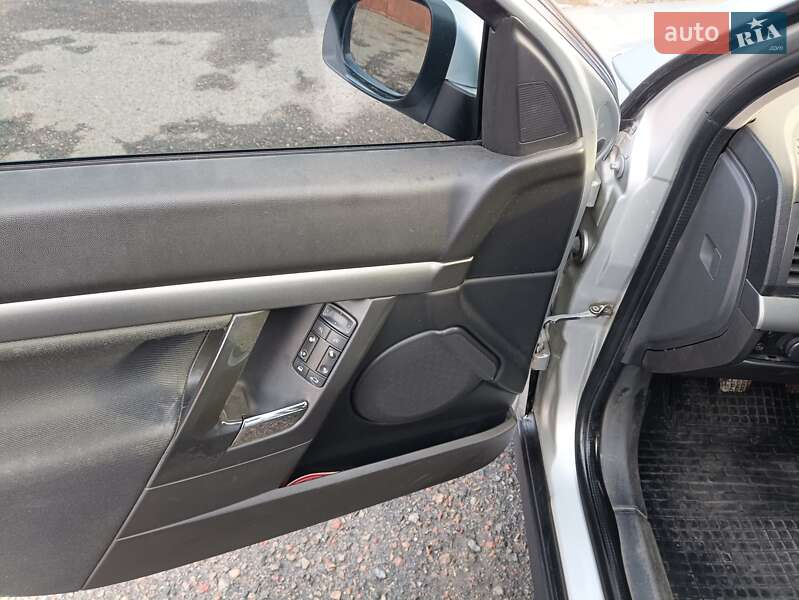 Седан Opel Vectra 2002 в Белой Церкви