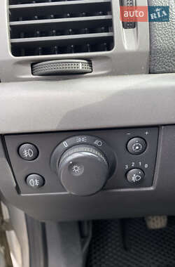 Універсал Opel Vectra 2006 в 