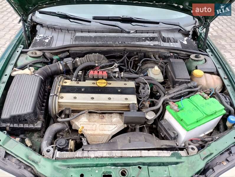 Седан Opel Vectra 1997 в Хмельницком