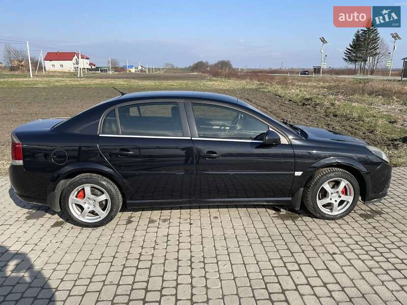Седан Opel Vectra 2008 в Львове