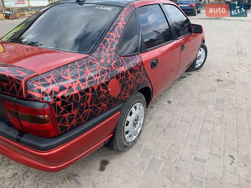 Седан Opel Vectra 1991 в Чорнухах