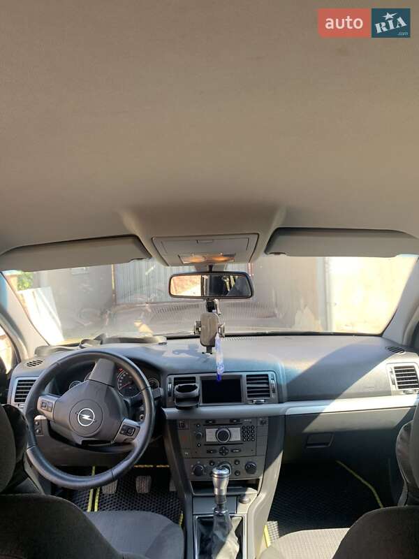 Універсал Opel Vectra 2007 в Сокалі