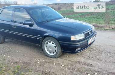 Лифтбек Opel Vectra 1994 в Перемышлянах