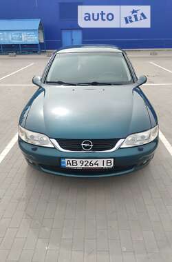 Седан Opel Vectra 2000 в Виннице