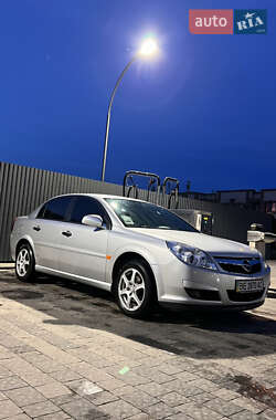 Седан Opel Vectra 2005 в Ужгороде