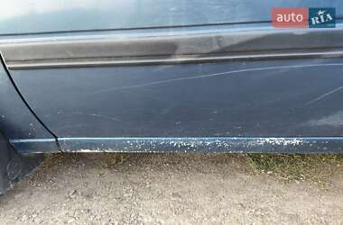 Лифтбек Opel Vectra 1990 в 