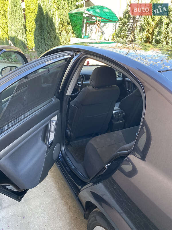 Седан Opel Vectra 2006 в Трускавце