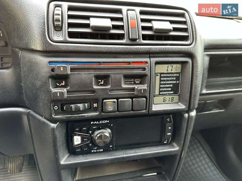 Седан Opel Vectra 1990 в Києві