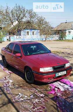 Седан Opel Vectra 1989 в Вознесенську