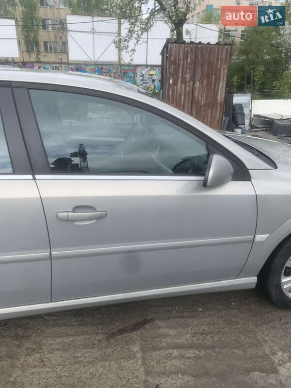 Седан Opel Vectra 2008 в Киеве