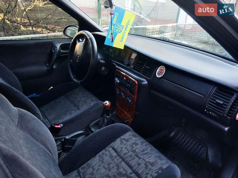 Седан Opel Vectra 1998 в Хмельницком