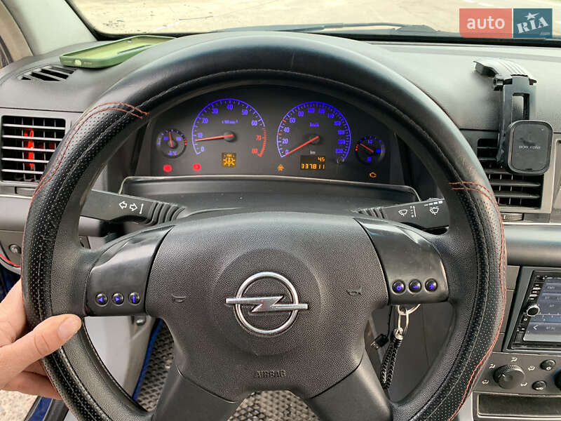 Седан Opel Vectra 2002 в Львові фото 10 Седан Opel Vectra 2002 в Львові