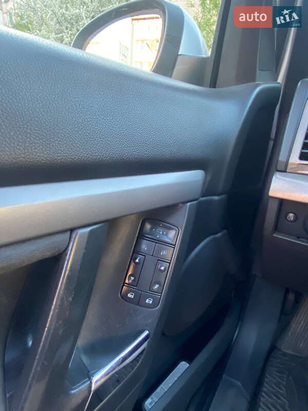 Седан Opel Vectra 2005 в Чернівцях