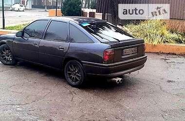 Лифтбек Opel Vectra 1991 в Харькове