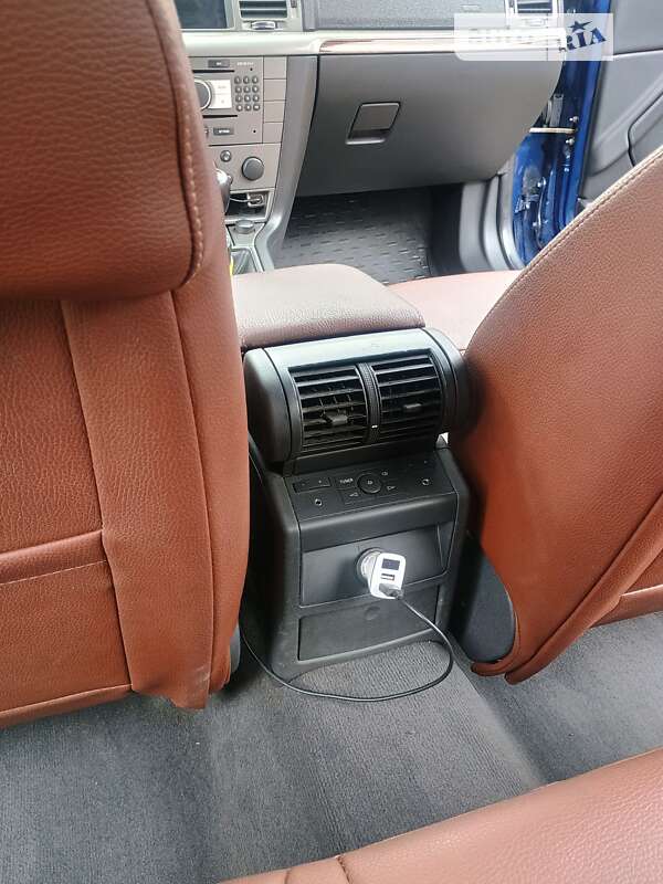 Универсал Opel Vectra 2007 в Львове