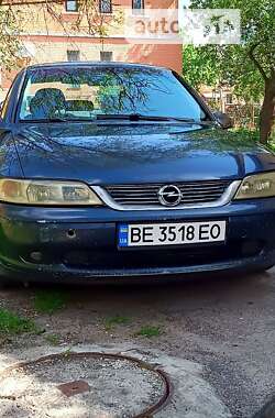 Седан Opel Vectra 1999 в Олександрії