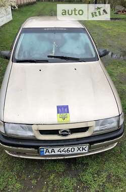 Седан Opel Vectra 1993 в Буче