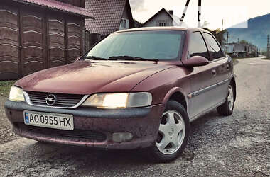 Седан Opel Vectra 1996 в Тячеві