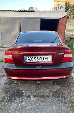 Седан Opel Vectra 1997 в Краснопавловке