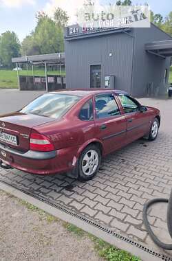 Седан Opel Vectra 1998 в Верховец