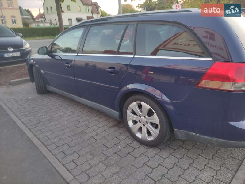Универсал Opel Vectra 2008 в Полтаве