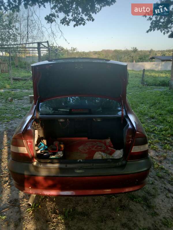 Седан Opel Vectra 1997 в Хмельницком