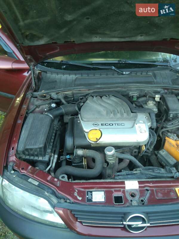 Седан Opel Vectra 1997 в Хмельницком