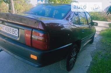 Седан Opel Vectra 1990 в Надворной