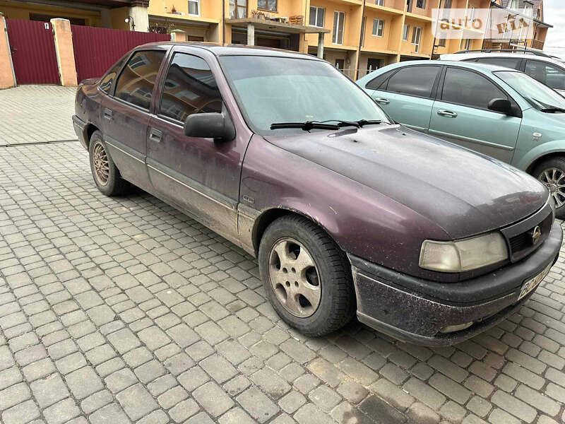 Седан Opel Vectra 1993 в Львове