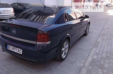 Седан Opel Vectra 2003 в Львове