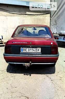 Седан Opel Vectra 1989 в Николаеве