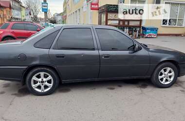 Седан Opel Vectra 1991 в Мостиске