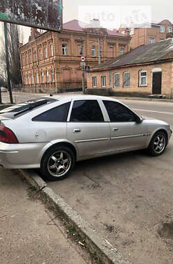 Лифтбек Opel Vectra 2000 в Кропивницком