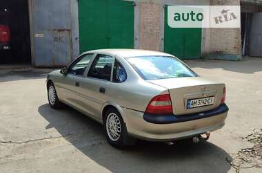 Седан Opel Vectra 1996 в Ирпене