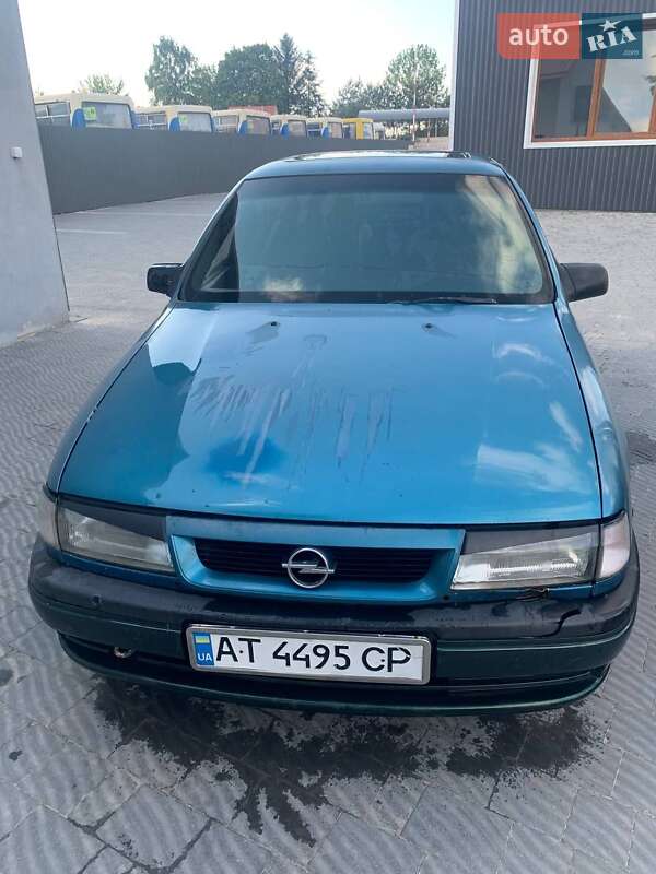 Седан Opel Vectra 1993 в Перемишлянах