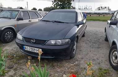 Лифтбек Opel Vectra 1998 в Киеве