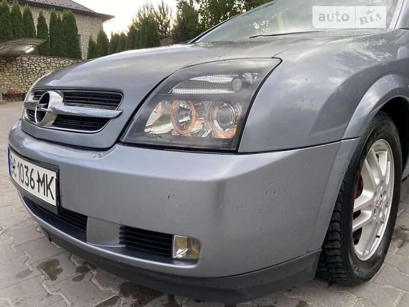 Універсал Opel Vectra 2004 в Підволочиську
