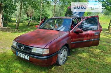 Ліфтбек Opel Vectra 1994 в Стрию