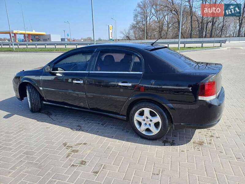 Седан Opel Vectra 2006 в Киеве