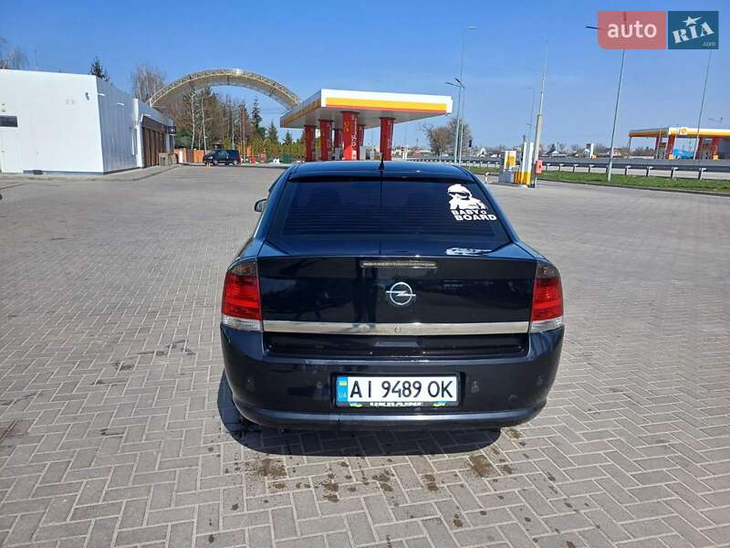 Седан Opel Vectra 2006 в Киеве