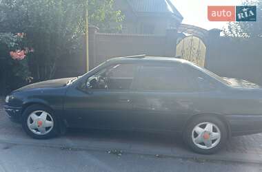 Седан Opel Vectra 1994 в Одесі