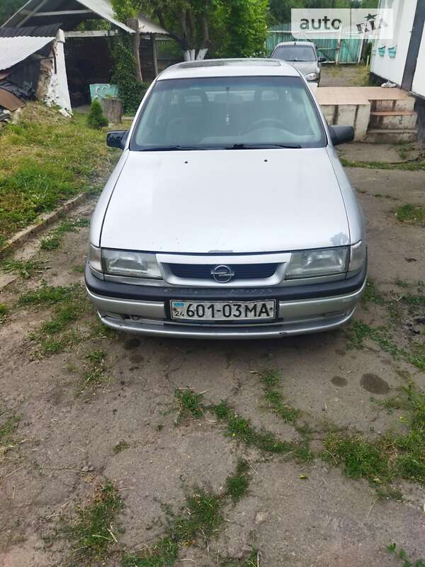 Седан Opel Vectra 1993 в Києві