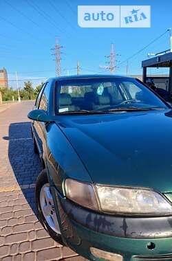 Седан Opel Vectra 1996 в Кривому Розі