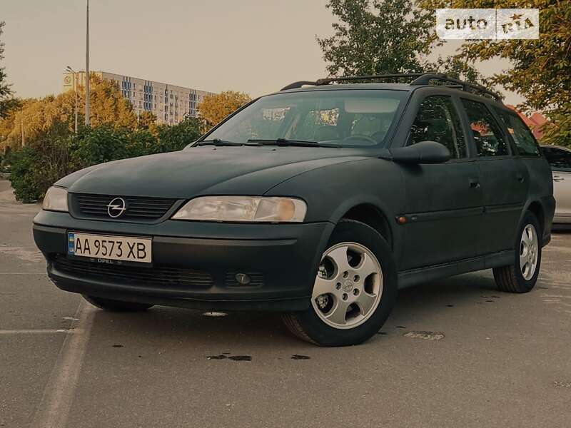 Универсал Opel Vectra 1999 в Киеве