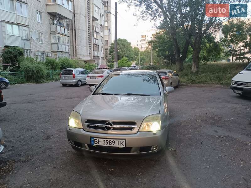 Opel Vectra 2004